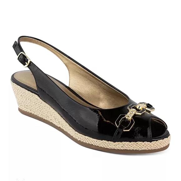 Karen Scott, Dorthaa Wedge Sandals, Black, 6.5 - Picture 1 of 7